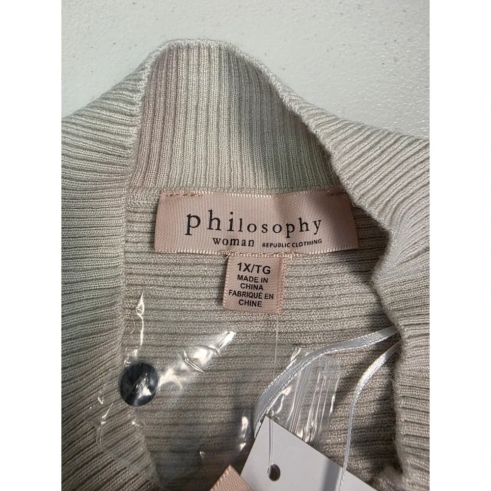 Philosophy Republic Clothing Ribbed Dolman Sweater Pale‎ Platinum Size 1X Button
